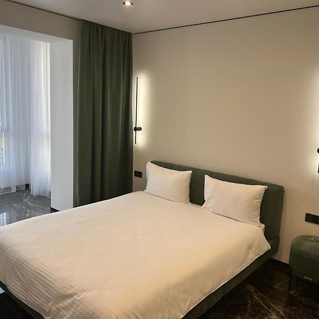 Люкс Апартаменти В Жкарена Та Жк Great House روفنو المظهر الخارجي الصورة
